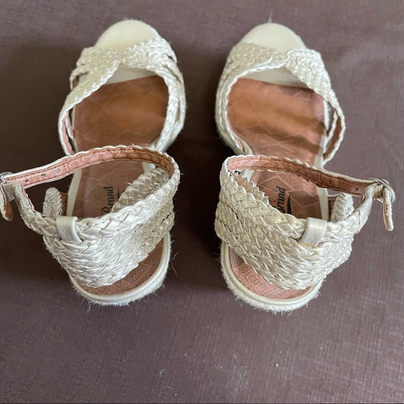 Lucky Brand Lainey Espadrille Gold Braided Wedge 9 - Picture 5 of 9
